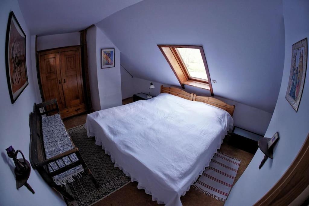 Stilvolles Landhaus Im Dreilaendereck Felsőszölnök Extérieur photo
